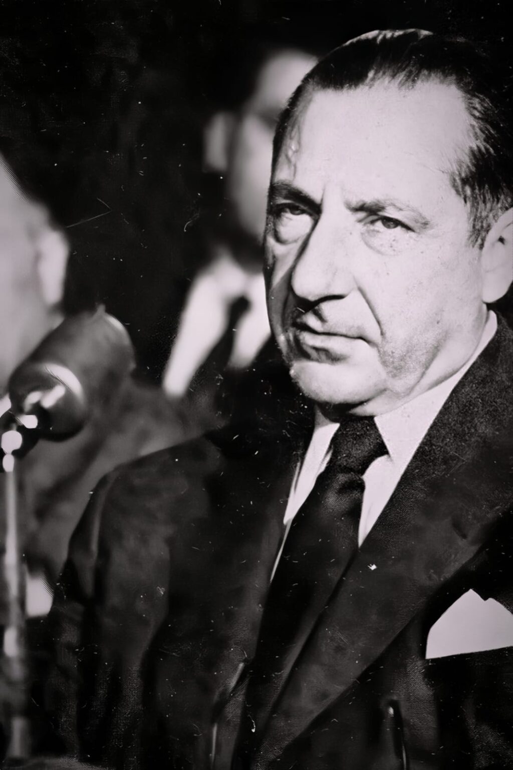 Frank Camacho News Anchor